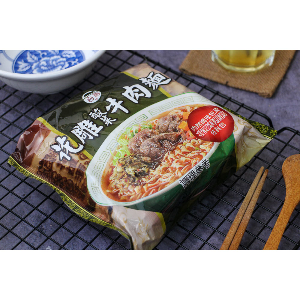 TAIWAN - TTL -  Hua Diao Beef with Sauerkraut Instant Noodles - 台酒花雕酸菜牛肉麵 200gx3packs/bag